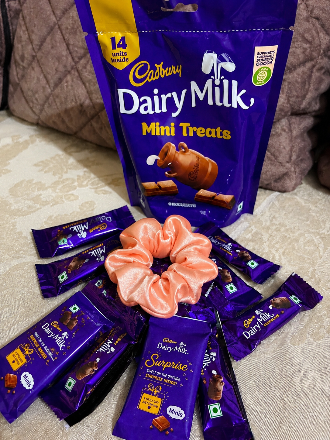 Set of 3 Viral Jewellery + Cadbury Mini Treats