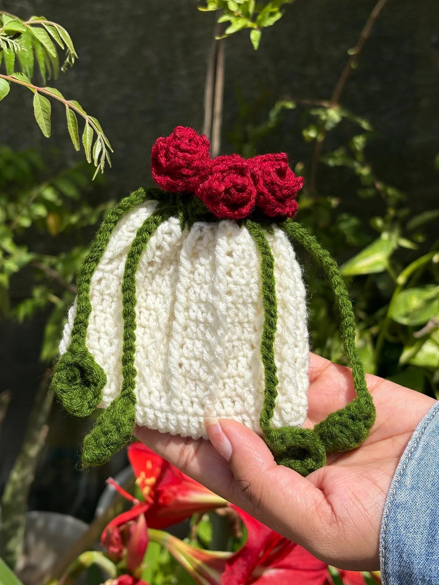 White Rose bag with mini pouch combo ♥️