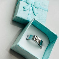 Adjustable Photo Ring