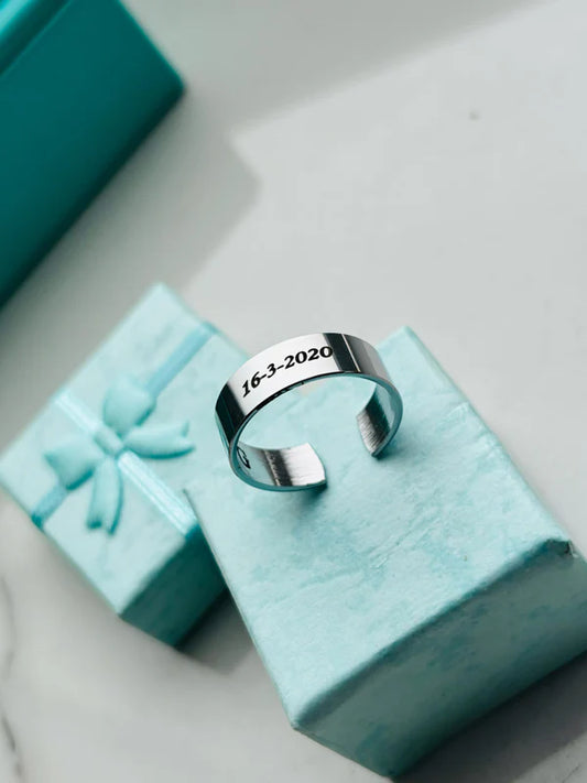Adjustable Photo Ring